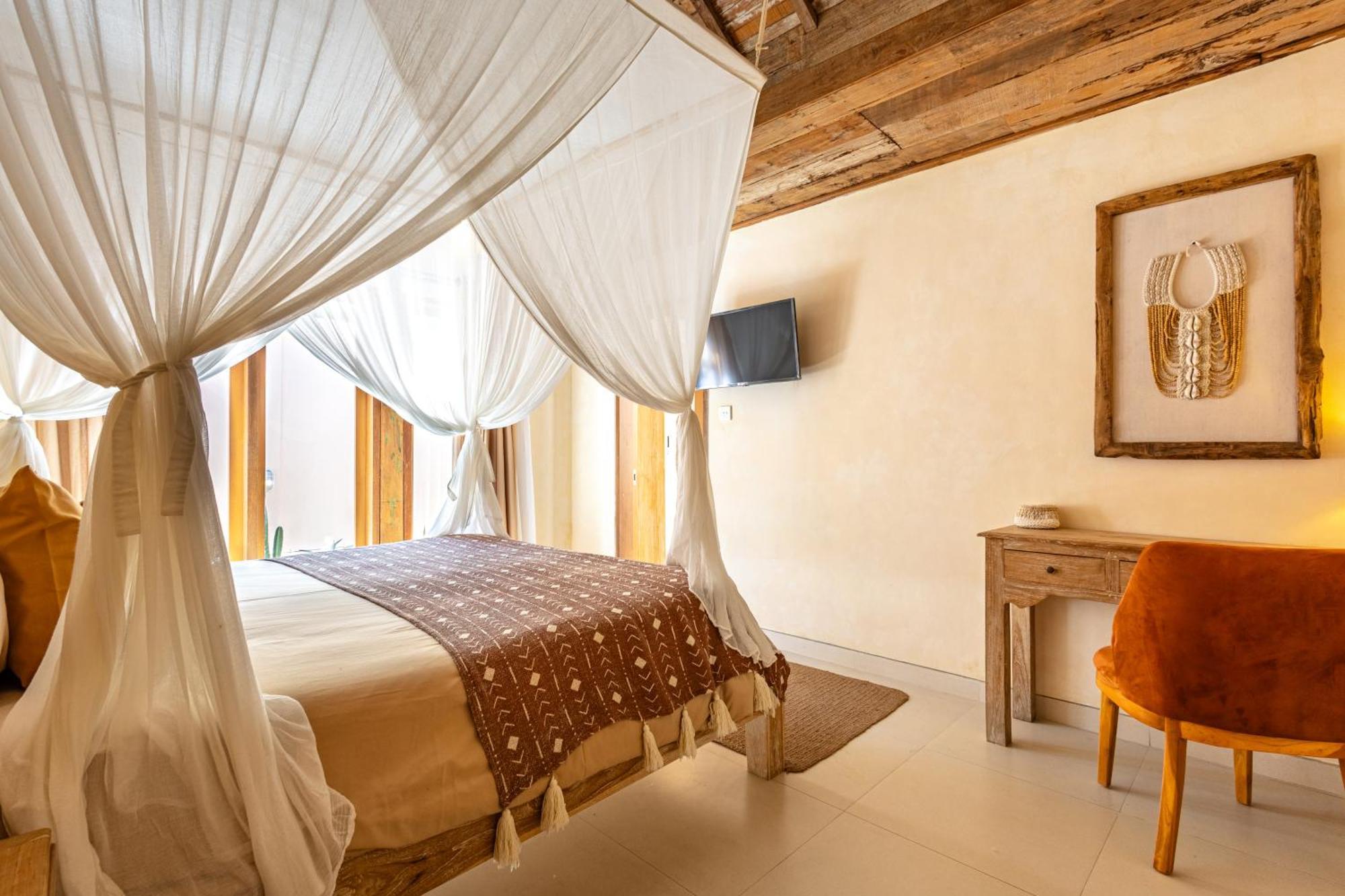 The Pink Joglo, A Cheerful 3Bdr Villa W/Pool And Rice-Field View. Dalung  Esterno foto