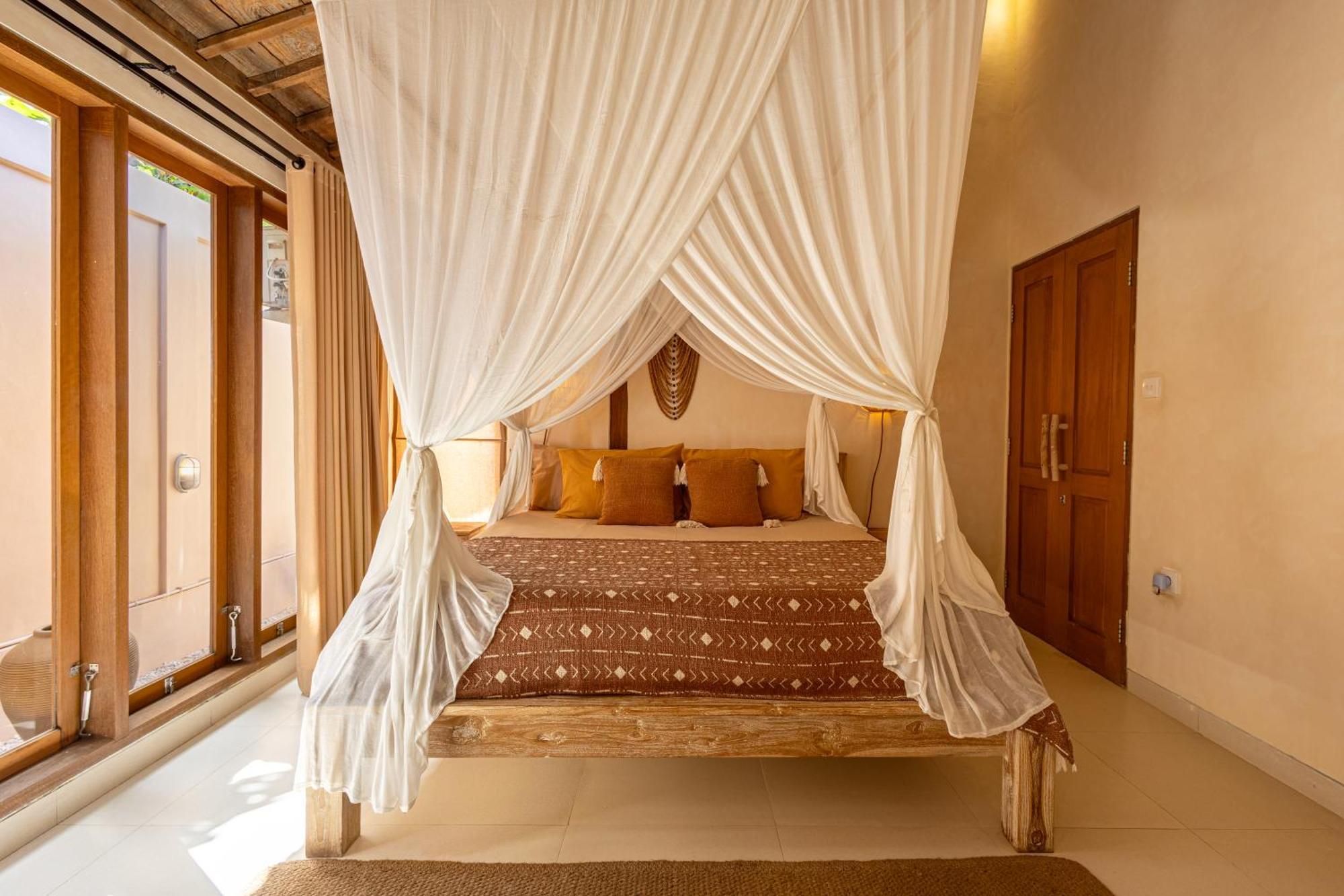 The Pink Joglo, A Cheerful 3Bdr Villa W/Pool And Rice-Field View. Dalung  Esterno foto