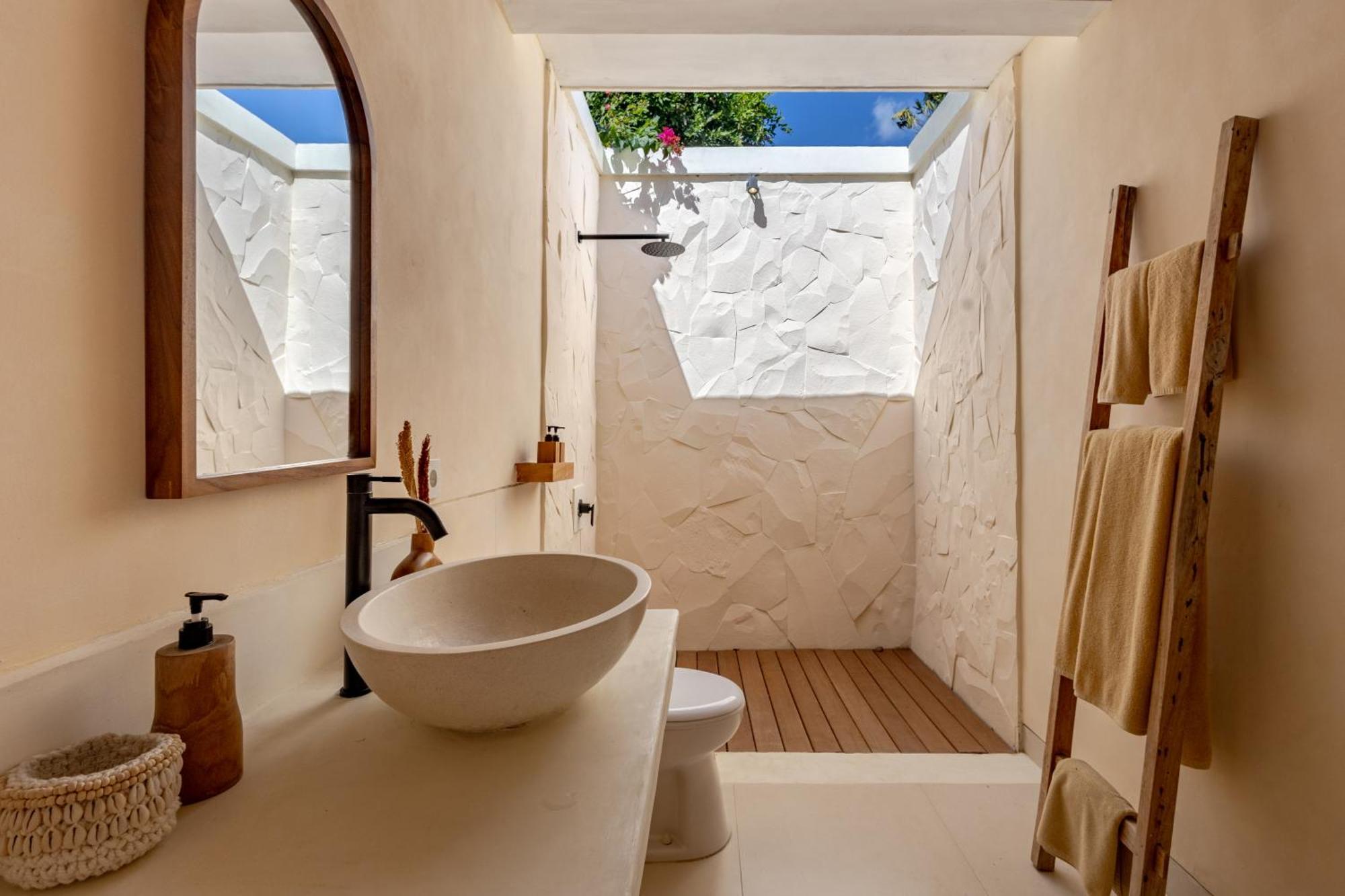The Pink Joglo, A Cheerful 3Bdr Villa W/Pool And Rice-Field View. Dalung  Esterno foto